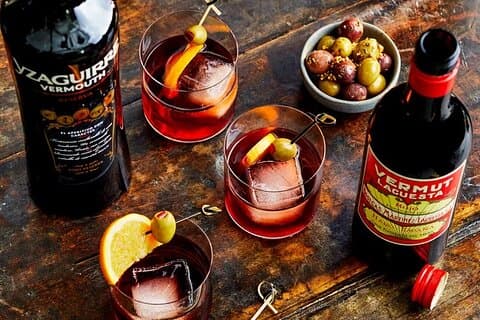 Barcelona: Gothic Legends, Drinks & candy Tasting