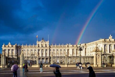 Madrid Royal Palace and Gardens Fast Track Ticket and Audio Tour