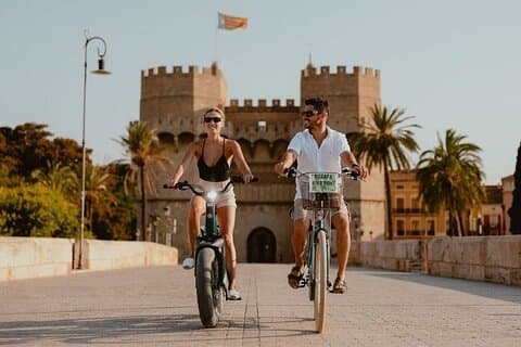 E-bike fat bike Yamaha in Torres de Serranos