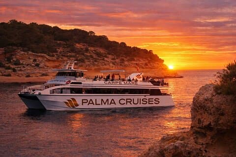 Special Sunset Cruise 3 Hours from Palma Bay