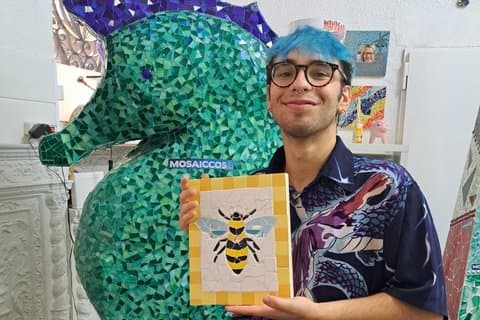 Guided Gaudí’s Trencadís Mosaic Workshop in Barcelona 4 Hours