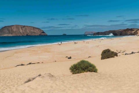 Discover La Graciosa at your leisure