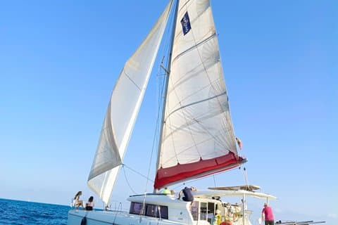 Barcelona Catamaran Sailing Tour with Drinks and Snacks