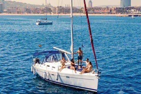 Private 2-Hour Sailing Experience in Barcelona