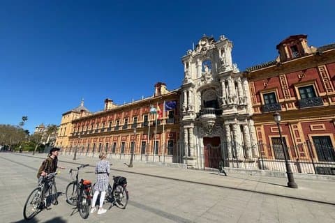 Seville: Guided small group bike and e-bike tour