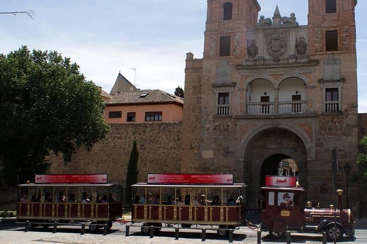 Toledo Half Day Tour with Cathedral, St Tome Church & Synagoge