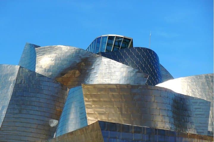 Private Guggenheim Museum Bilbao Tour with Official Guide