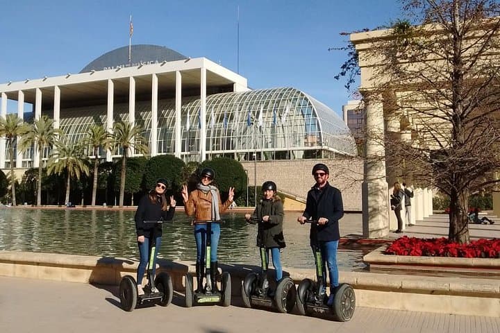 1-Hour Segway Adventure: Medieval Valencia & Gardens