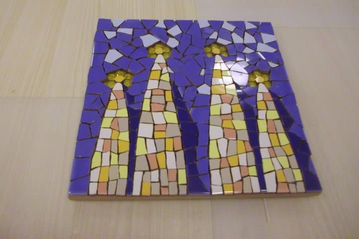 Guided Gaudí’s Trencadís Mosaic Workshop in Barcelona 4 Hours