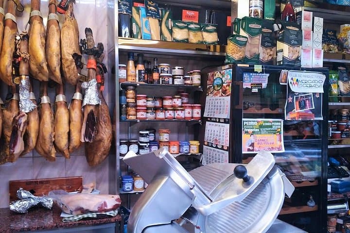 Tasting Madrid: Tapas Private Guided Tour (Customizable)