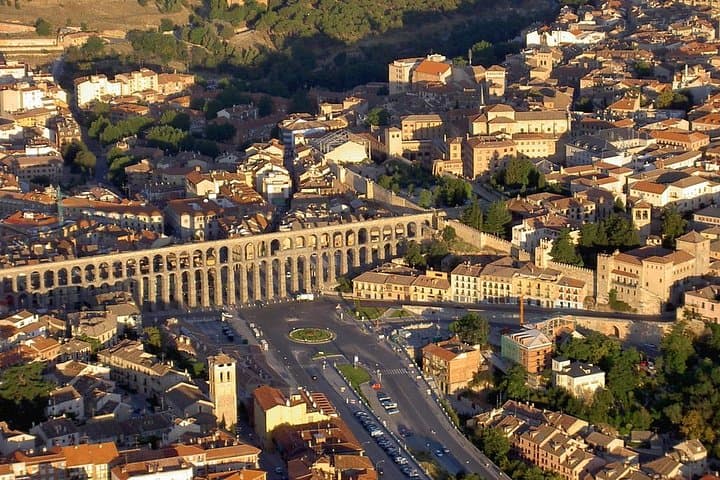 Segovia Private 5 hours Tour from Madrid with Hotel Pick up