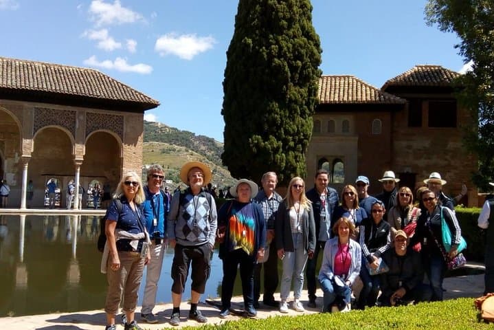 Join your Alhambra Ticket to a Tour