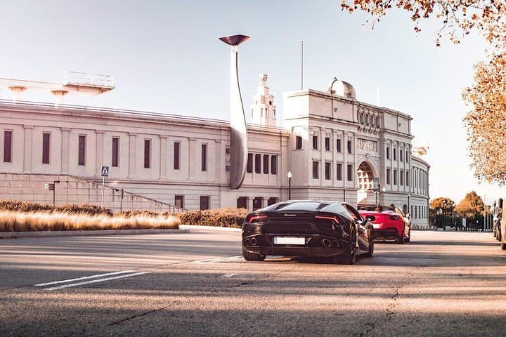 40 min Barcelona Old Urban F1 Circuit Supercar Tour