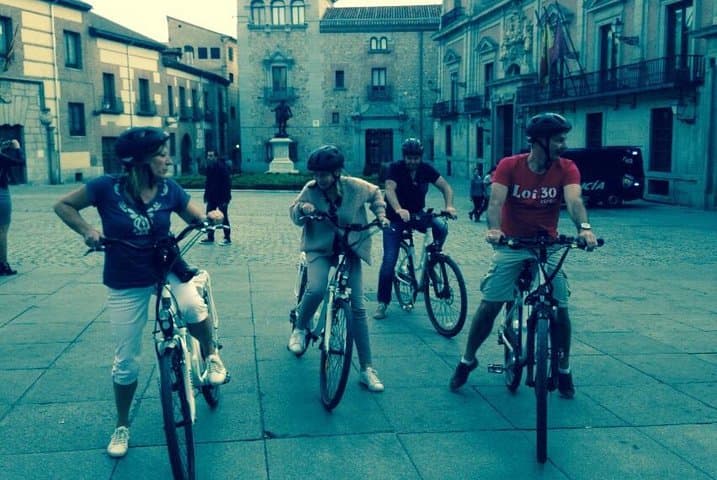 Bike Tour chasing the best Sunset in Madrid