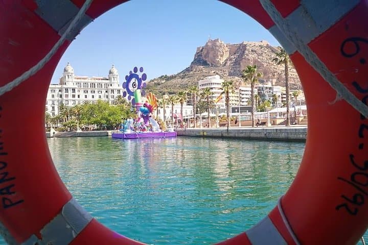 Alicante private walking tour
