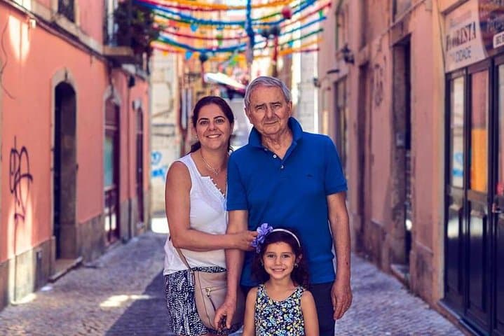 Private Photo Session with a Local Photographer in Madrid