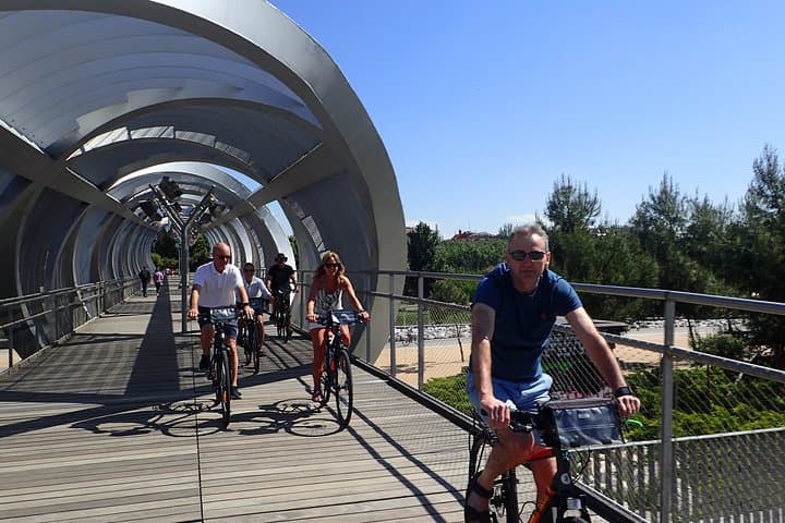 Arganzuela bridge over Manzanares river