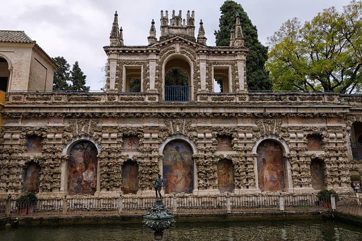 Alcázar of Seville. Skip the line! Includes access ticket