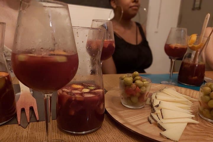 Sangria Cultural Workshop with Tapas