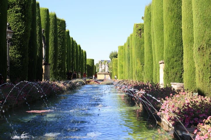 Guided visit to Alcazar de los Reyes Cristianos with admission
