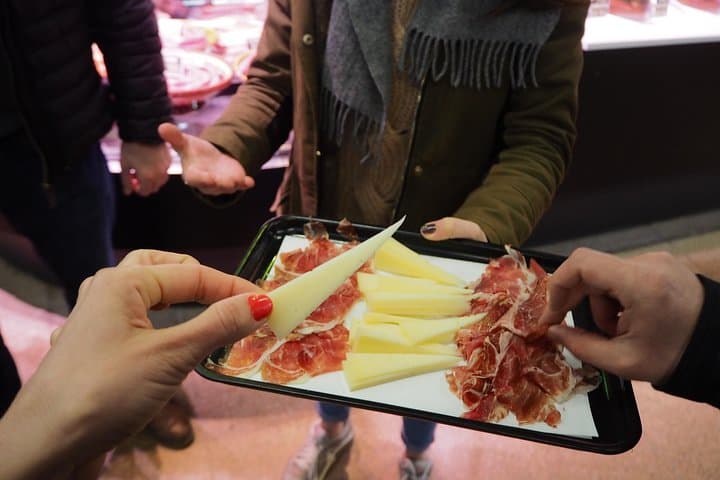 Barcelona Morning Tapas Crawl by Food Tour
