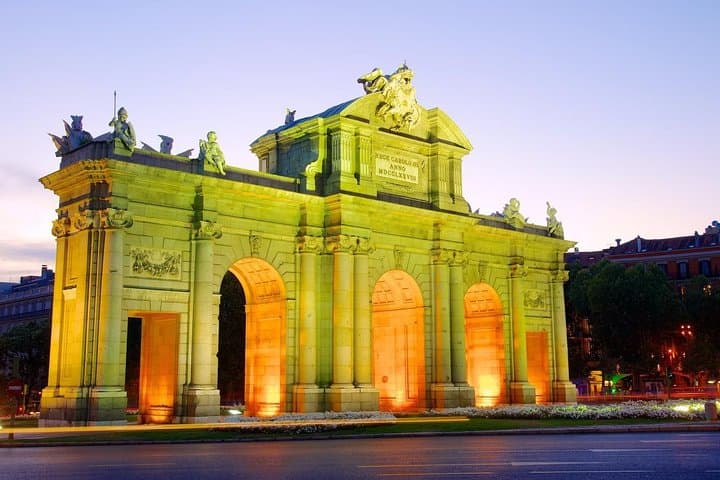 Private Sightseeing in Madrid By Night