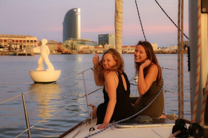 Private Day & Sunset Sailing Experience Drinks Snacks up 12 Guest
