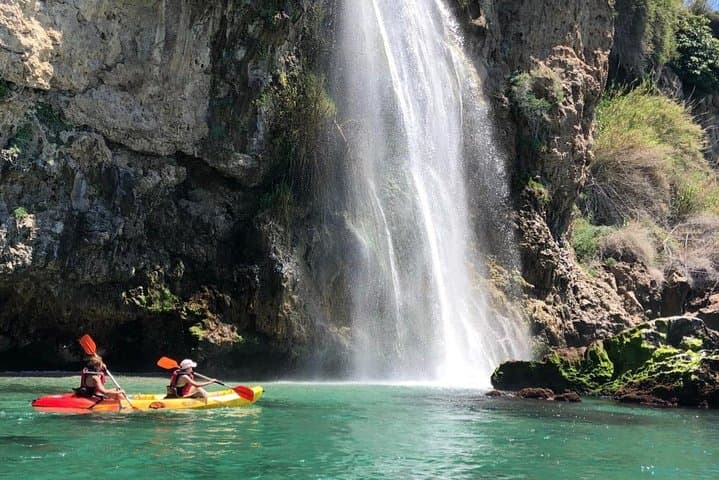 Kayak activity suitable for adults and children.