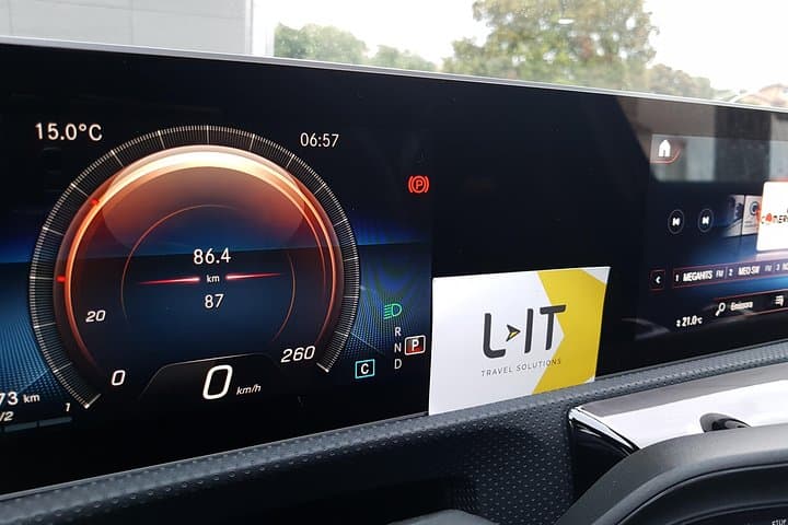 Private transfer Santiago Compostela to Lisbon