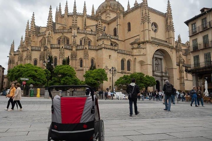 City Tours in Segovia Roundtrip the same day from Madrid