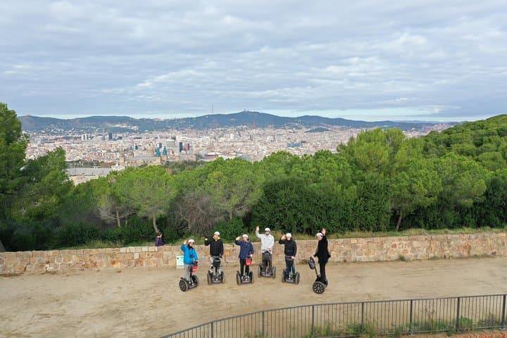 Live Guided Segway Tour To Montjuic