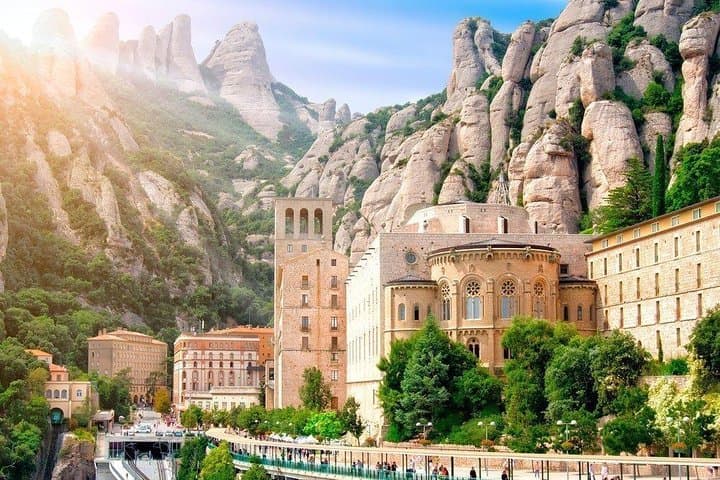 Half-Day Montserrat Guided Tour with Basilica & Black Madonna