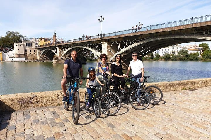 Seville Bike Tour with Full Day Bike Rental
