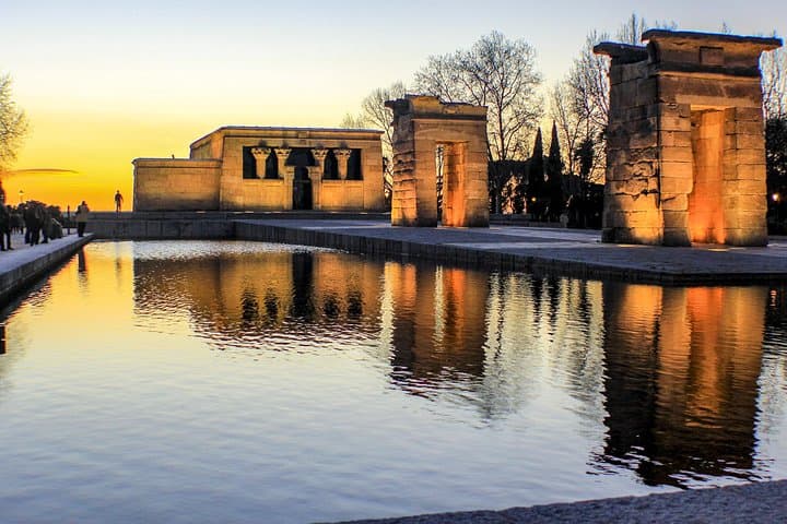 Historic Madrid: Exclusive Private Tour with a Local