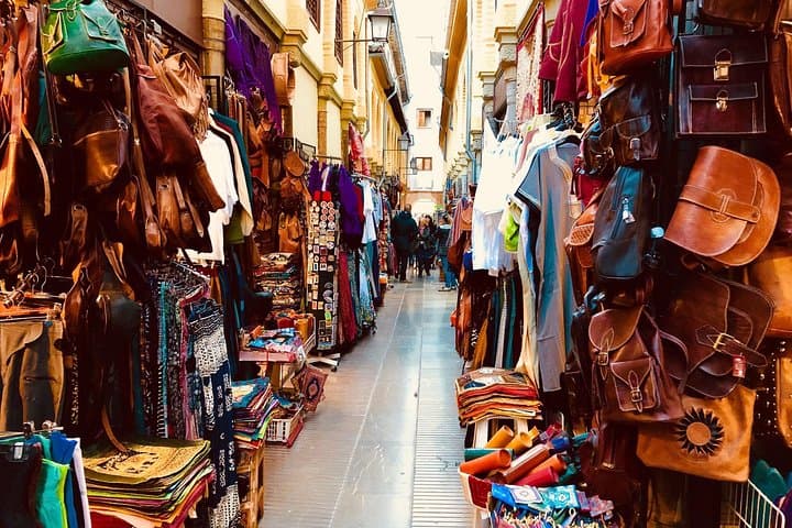 Guided tour in Granada - Gosia Granada Guide