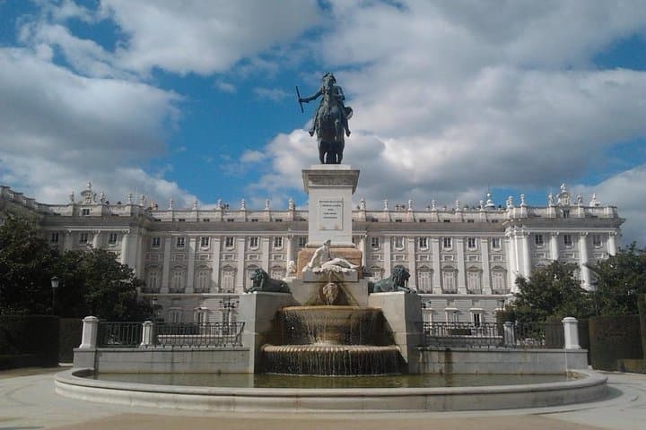 Madrid of the Habsburg walking tour