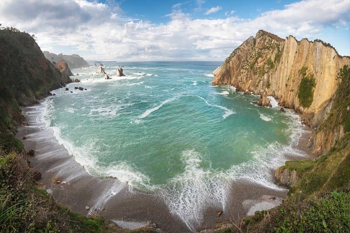 Excursion from Oviedo to the Asturian West Coast of Cudillero