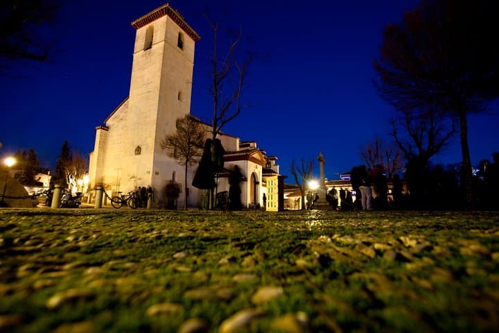 Albaicin and Sacromonte Private Tour