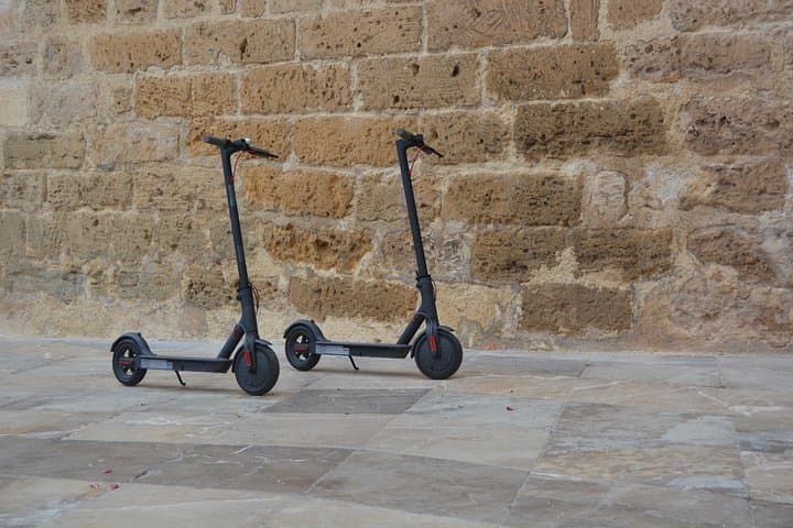 Electric kick scooter rental in Palma de Mallorca