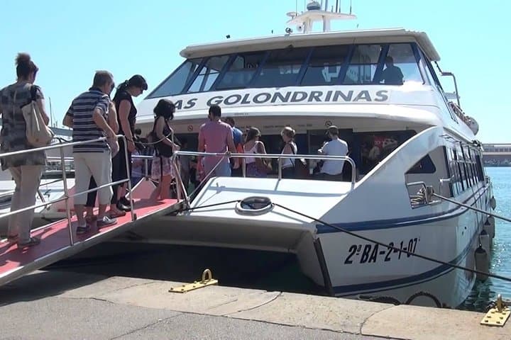 Las Golondrinas Barcelona 60-min Boat Tour