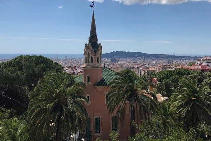 Barcelona Half-Day Sightseeing Private Tour