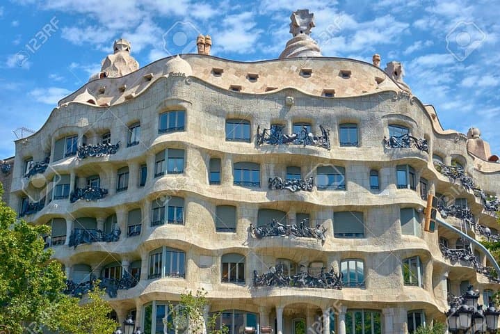 Barcelona Half-Day Sightseeing Private Tour