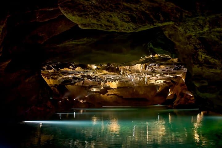 The natural wonder of the san josé caves