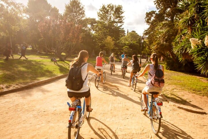 Montjuïc: Magic & Art Bike Tour Barcelona