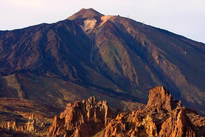 Private Full Day Tour to the Top of the Teide: go hiking and return in cable car