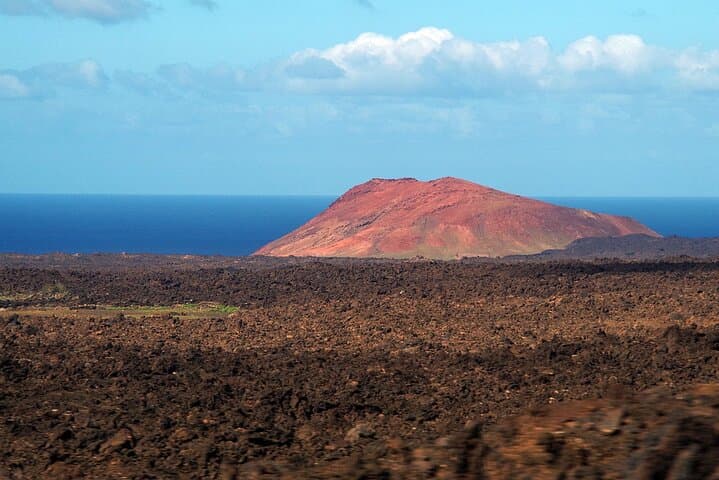 Private Luxury 4 hours Tour to the National Park of Timanfaya
