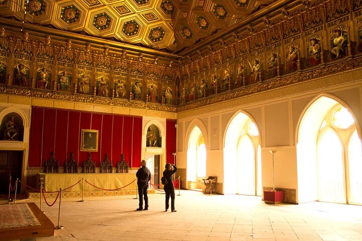 Segovia private tour from Madrid by private car