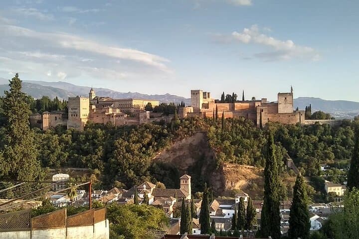 Granada: Sacromonte Private Tour
