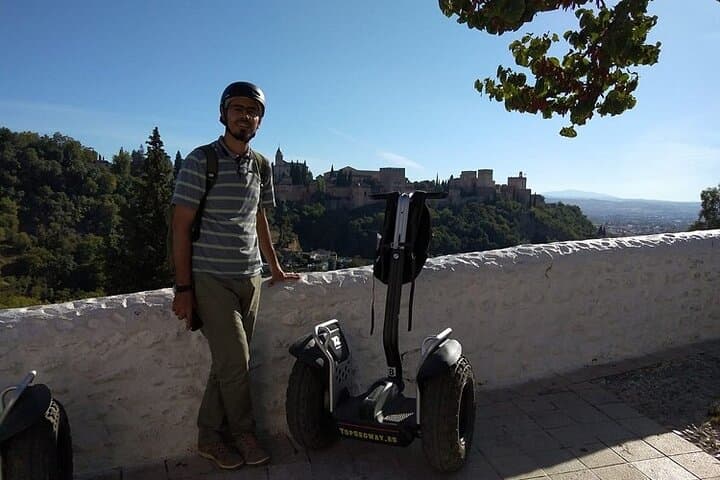Granada: Panoramic Tour by Segway