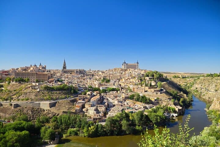 From Madrid: Toledo Day Trip with Monuments Admission